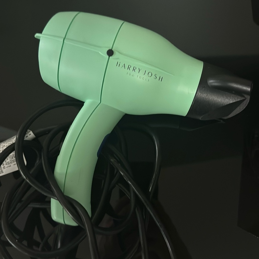 Harry Josh Pro Tools Pro Dryer 2000